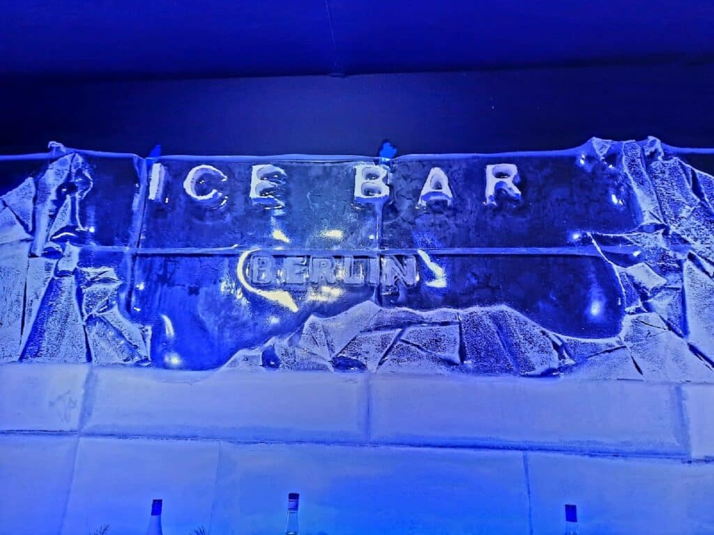 Icebar Berlin Wie Ist Es Und Lohnt Es Sich 