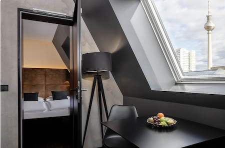 © Hotel ZOE by AMANO - Hotel Blick Fernsehturm