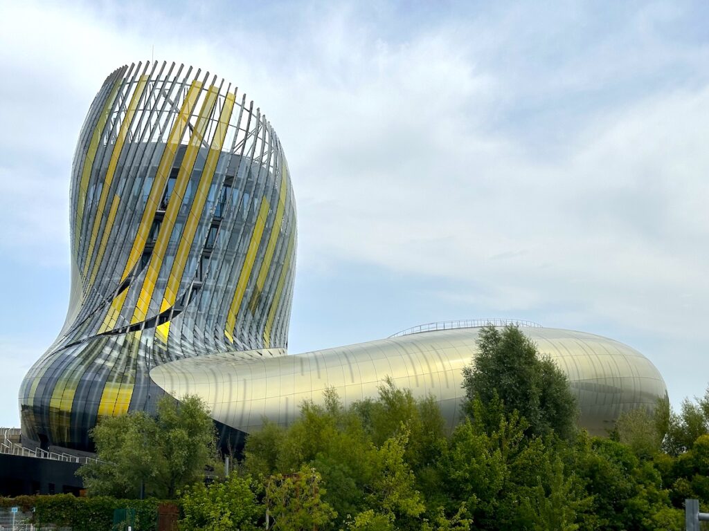 ikonisches Bauwerk Cité du Vin