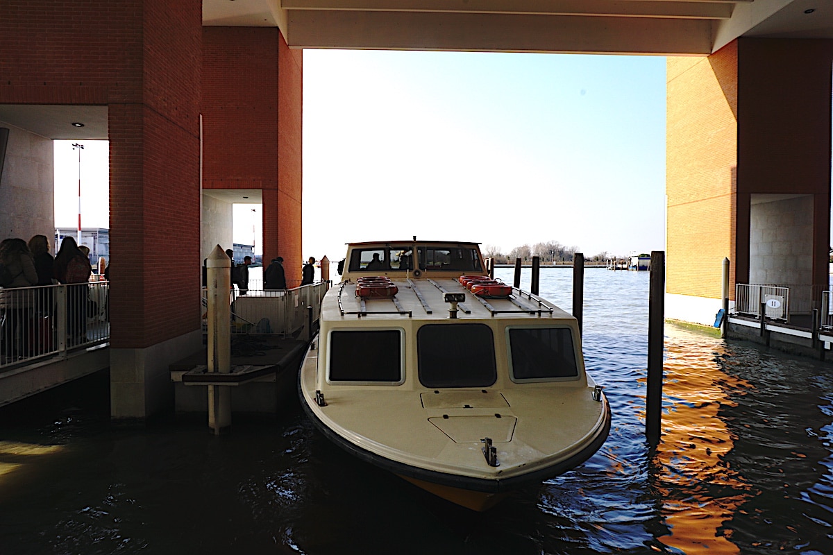 Wasserbus - Flughafen Marco Polo nach Venedig