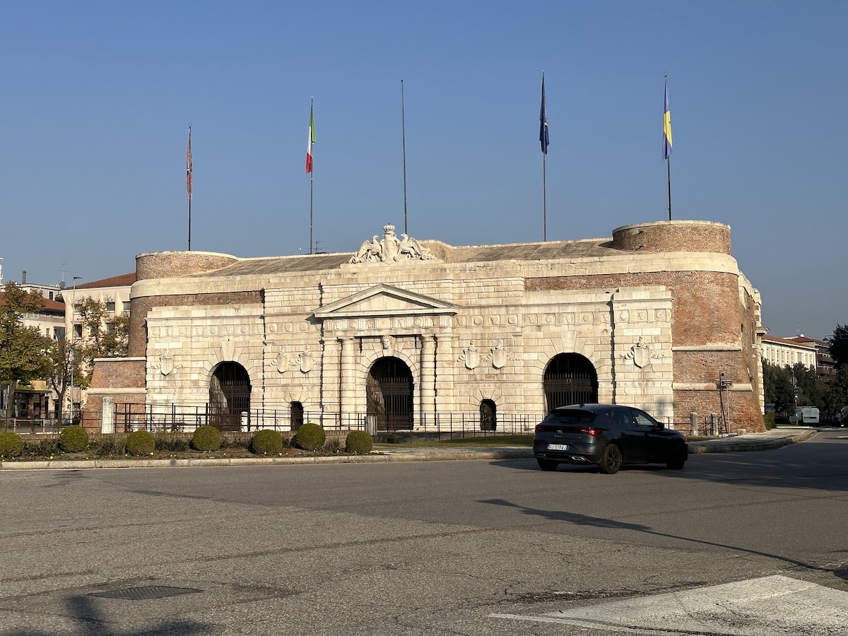 Porta Nuova