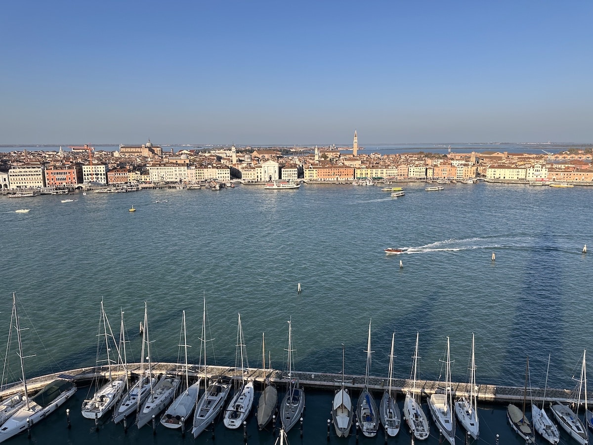 Blick vom Kirchturm San Giorgio
