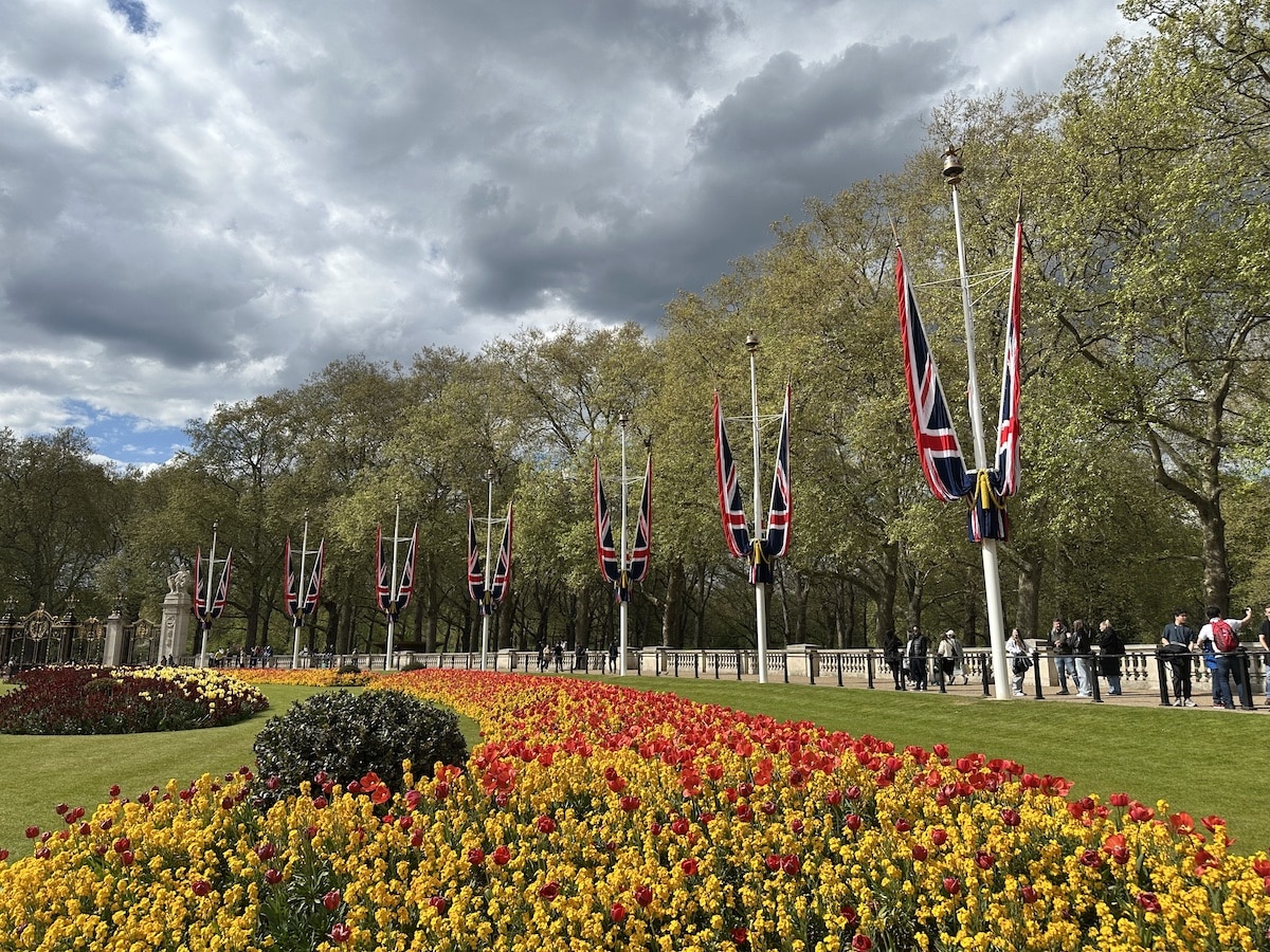 Park vor dem Buckingham Palace London