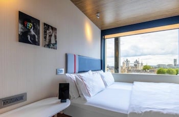 citizenM Tower of London