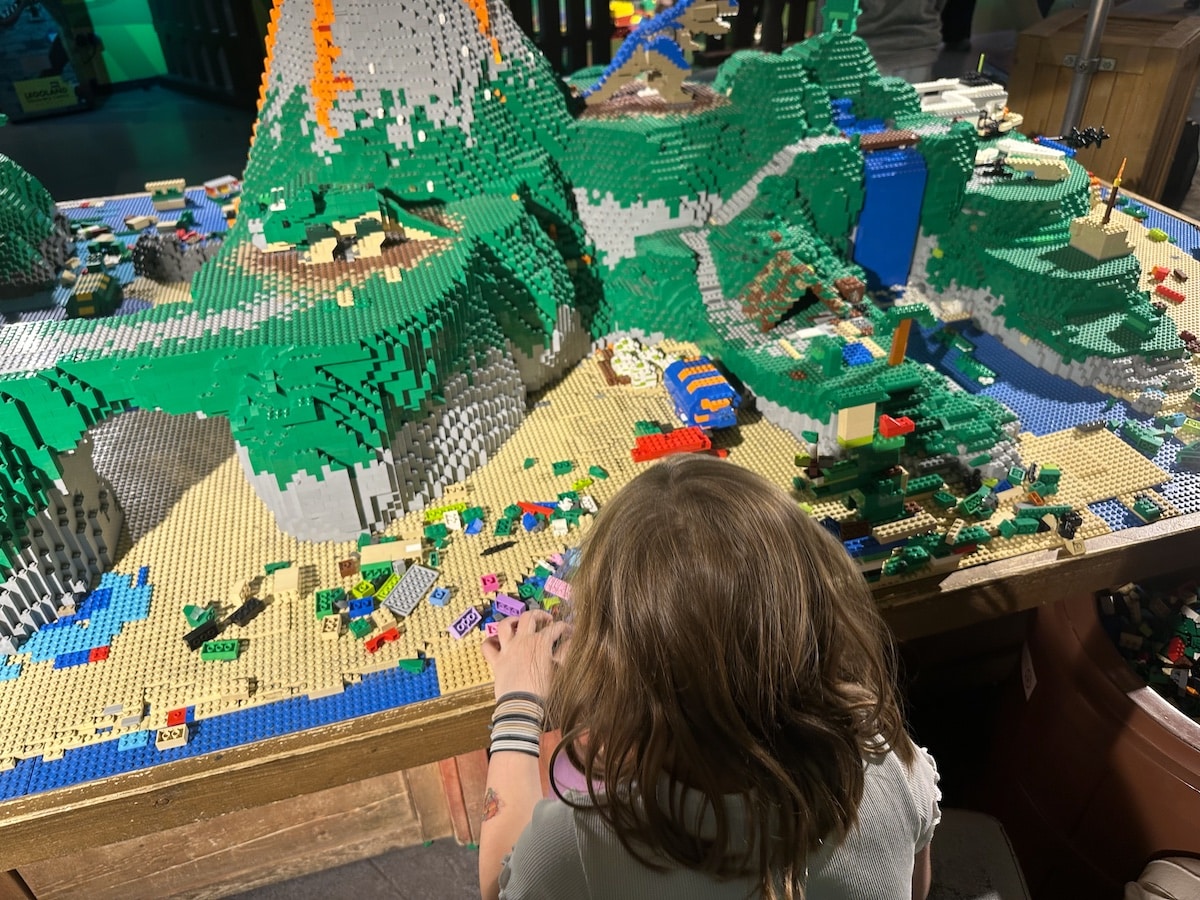 Selberbau-Station Lego