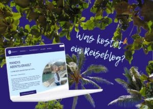 Ein Laptop zeigt die Website von Mandys Abenteuerwelt mit einem Hintergrund aus Palmen und Pflanzen.