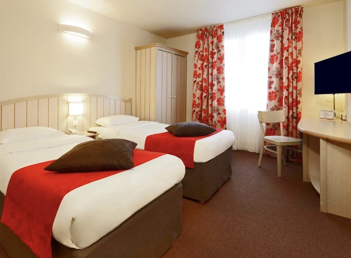 Campanile Val de France